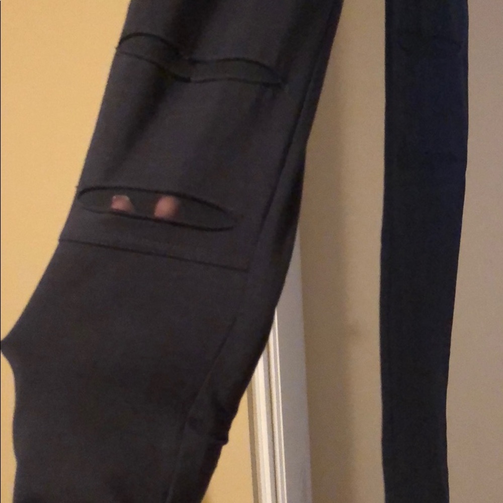 Gym Leggings- Mesh inset